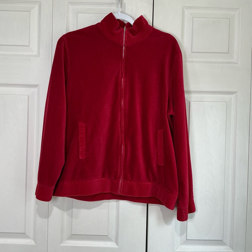 🍓 Jennifer Moore Red Velour Zip Front Lightweight Jacket - Large